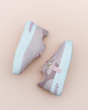 Blush Orbit – Pearl Kicks (Pink) LG-SH-001
